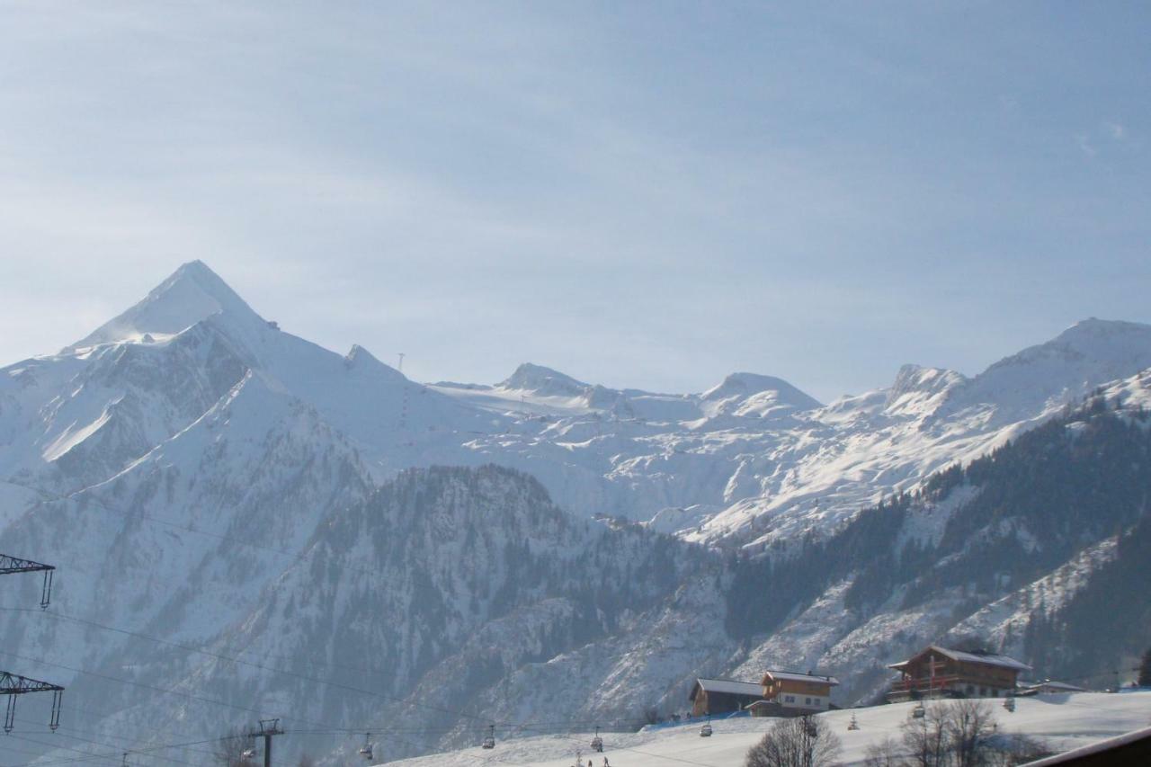 Haus Laubreuter Apartment Kaprun Bagian luar foto